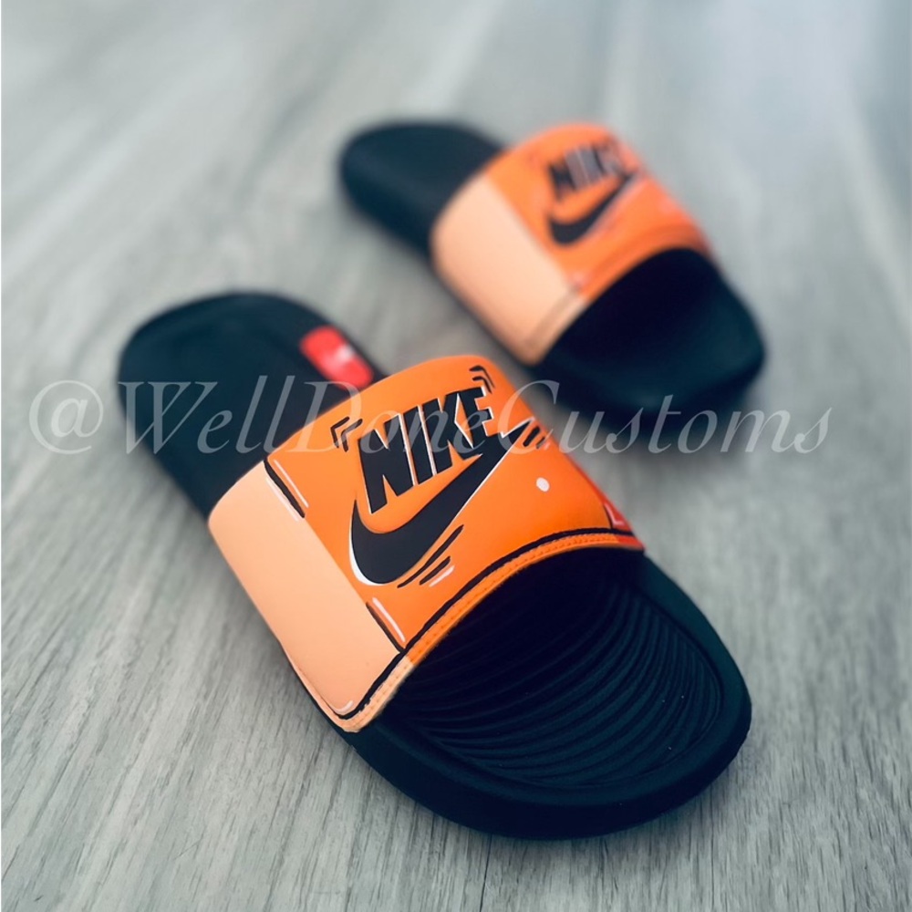 Custom Nike slides - Picture 3 of 3